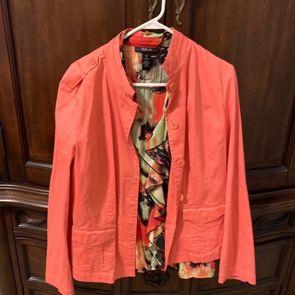 $4.99 ship 🦋 Shirt and Jacket Combination 🦋